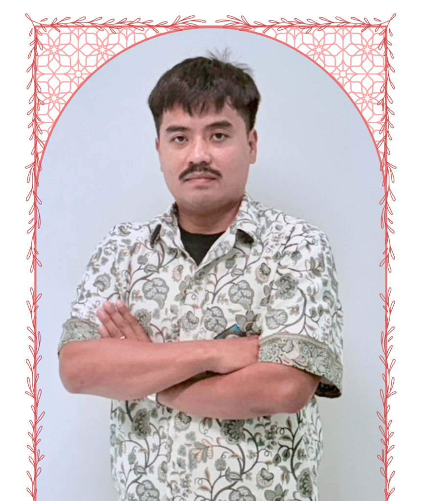 นายสัญทัต หอมกลิ่น