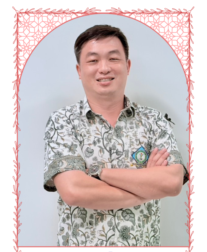 นายวรพจน์ โชติชัยวงศ์